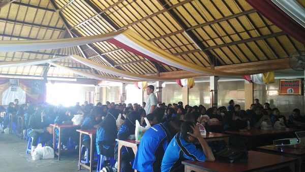 Tak Pernah Minta Jadi Pembicara