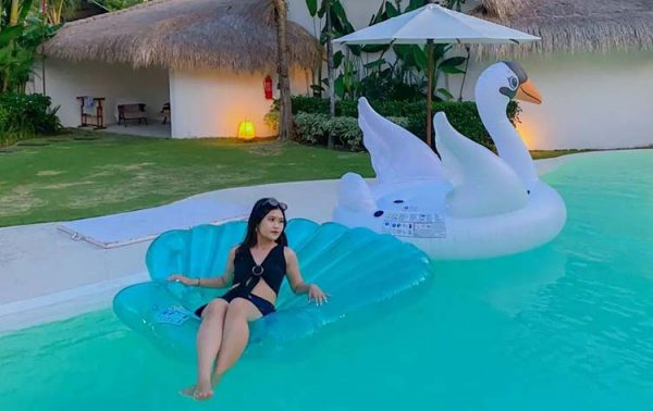 Floaties Bali